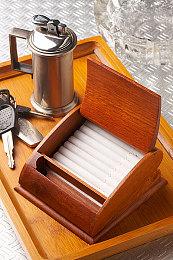 《星刃》之父金亨泰晒出女主最初设计 好在伊芙瘦了